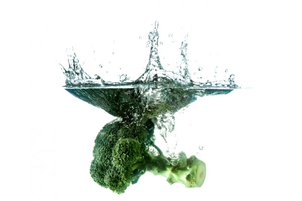 brócoli en agua