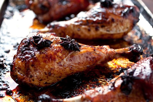 nyt_cooking_roasted-turkey-drumsticks-articlelarge
