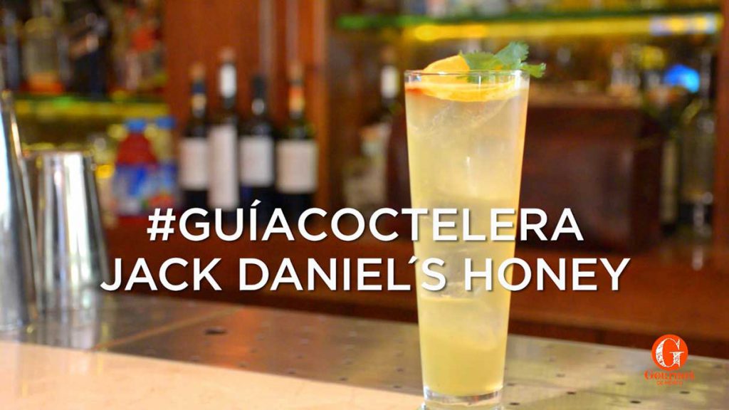 
	     Cómo preparar el coctel Jack Daniel’s Honey Backyard Lemonade