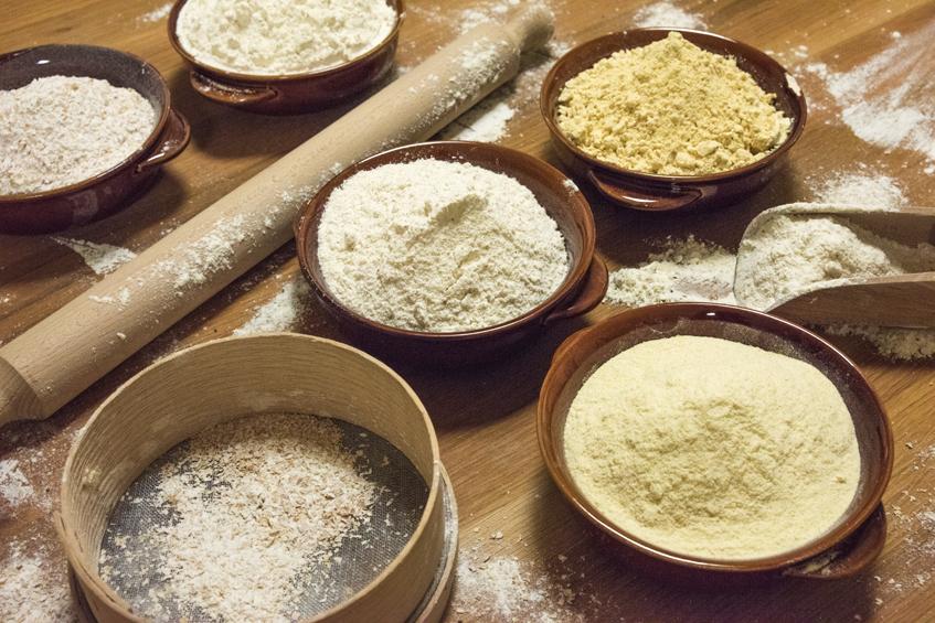 
	     7 formas de usar este tipo de harinas en tu cocina