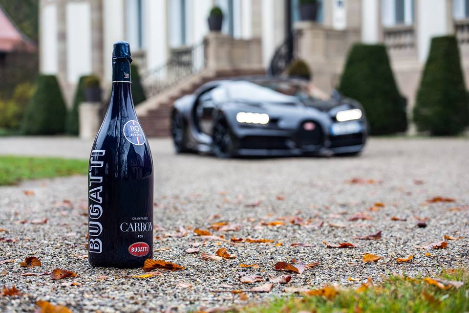 Bugatti champagne carbon