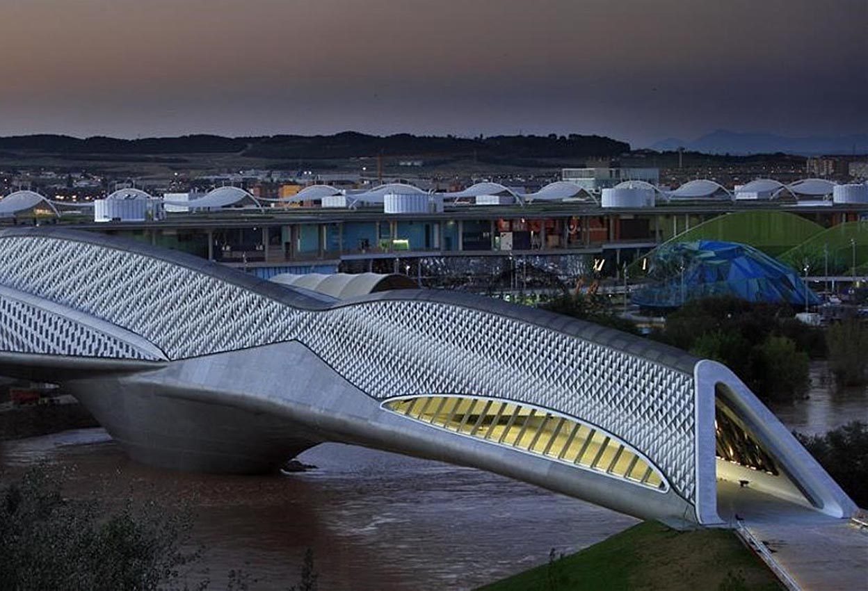 El pabellón del puente de Zaragoza Zaha hadid