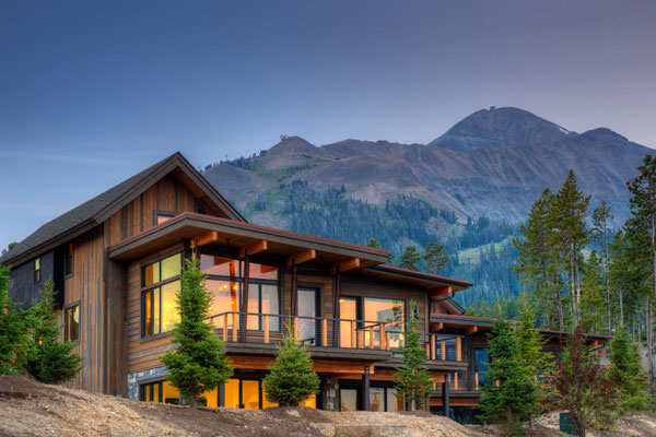 destinos ideales para los amantes del esquí Lone Peak Lodge 