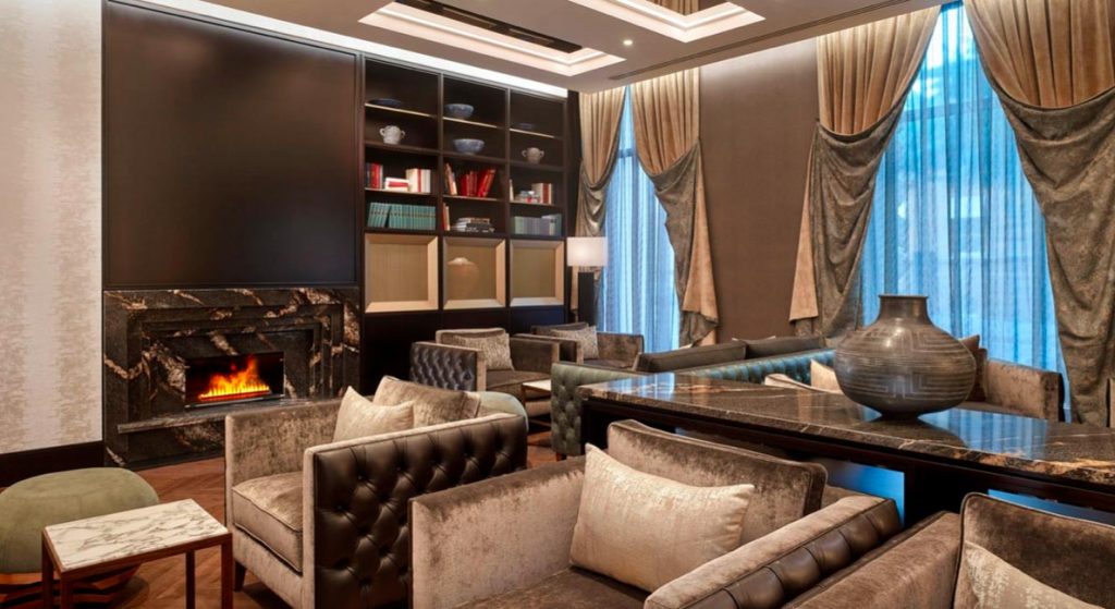 Conoce el primer hotel de lujo que abrió sus puertas en Ereván 5