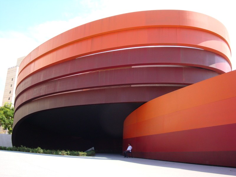 10 enigmáticos museos con arquitectura futurista en el mundo 8