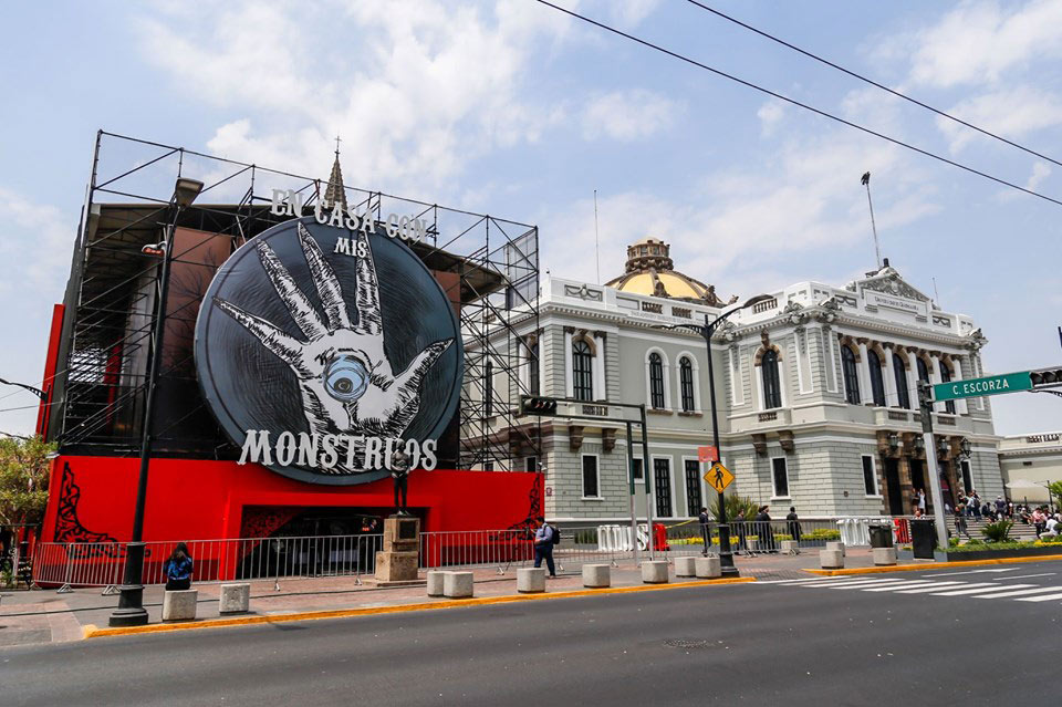 “En casa con los Monstruos” de Guillermo del Toro