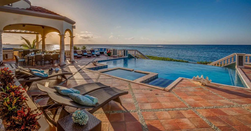 Los 5 hospedajes de playa más lujosos que encontrarás en Airbnb 4