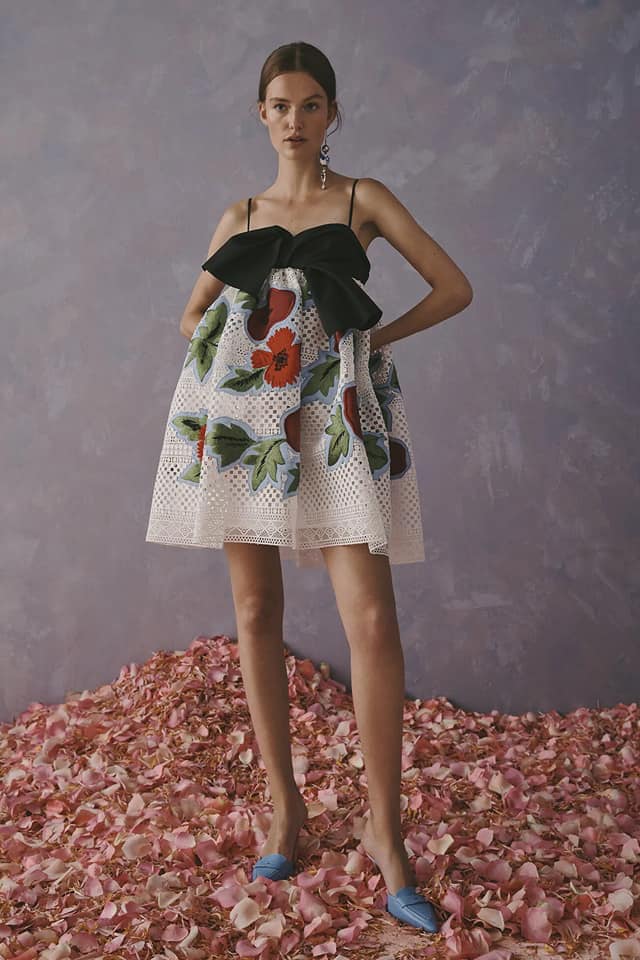 Carolina Herrera se inspira en México y crea la colección más bonita del año 5