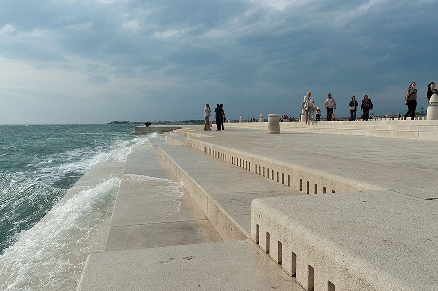 Arquitecto convierte las olas del mar en música 1