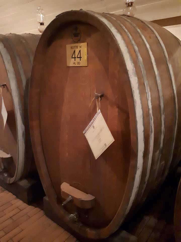 ¡Es real! Encontramos la fuente de vino en Italia y esto es lo que debes saber para visitarla 14