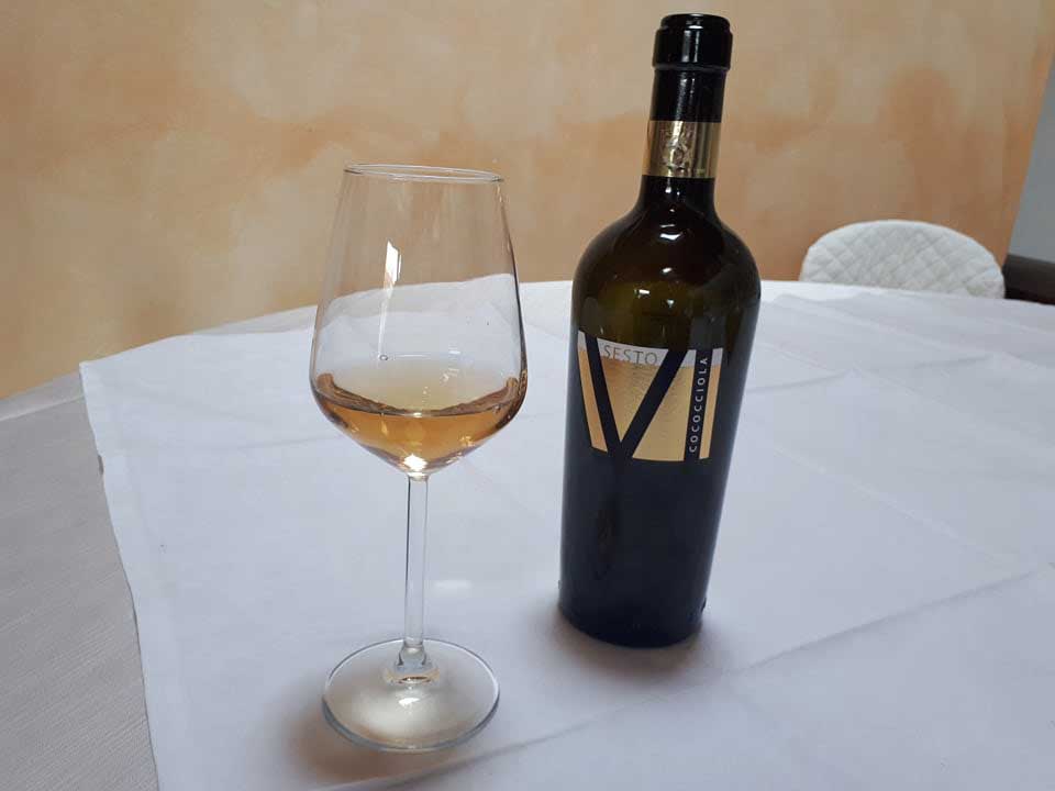 ¡Es real! Encontramos la fuente de vino en Italia y esto es lo que debes saber para visitarla 18