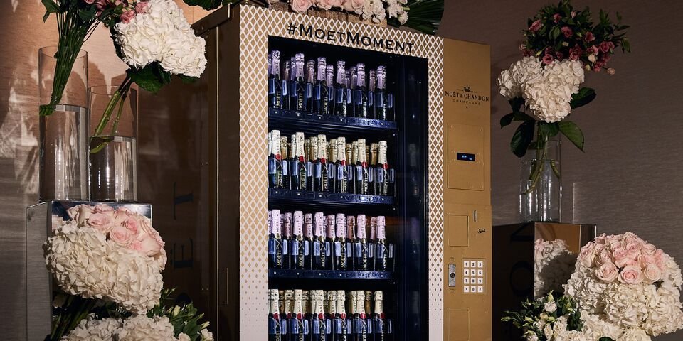 ¿Una máquina expendedora de Champagne? Ya es un sueño hecho realidad 2