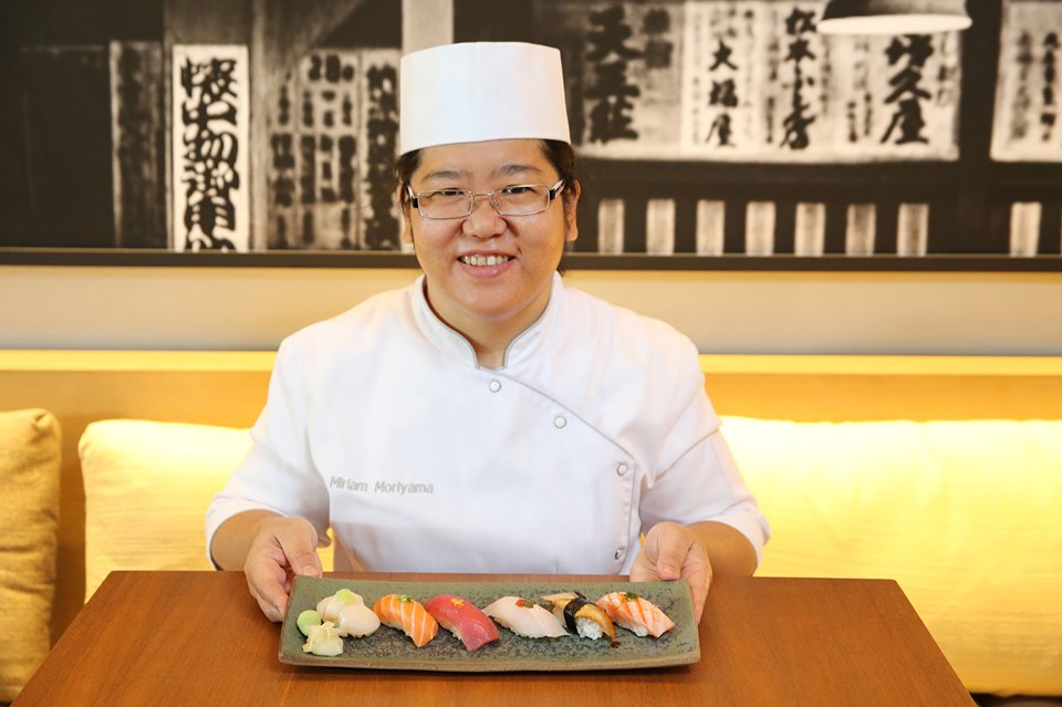 
	     Mujer de sushi: entrevista con la chef Miriam Moriyama