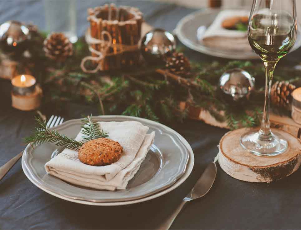 
	     7 tips para decorar mesas de Navidad