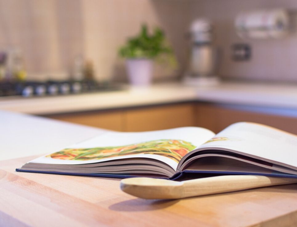 Chefs recrean platillos del libro de cocina de Christian Dior