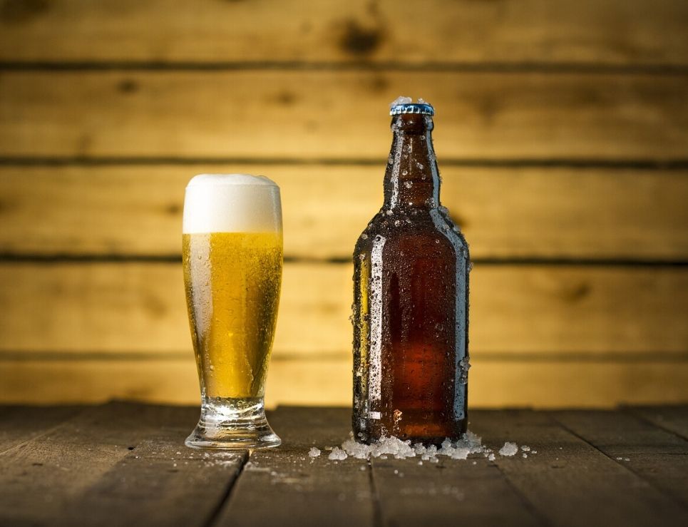 
	     ¿Por qué a las cervezas gigantes las llamamos “caguamas”en México?