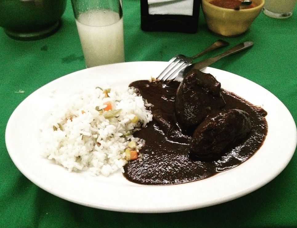 
					Mole negro de fandango, el más preciado de Oaxaca
