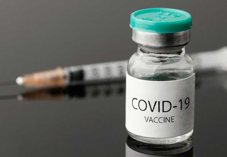 
					Cómo y dónde vacunarse contra COVID en Estados Unidos si eres turista