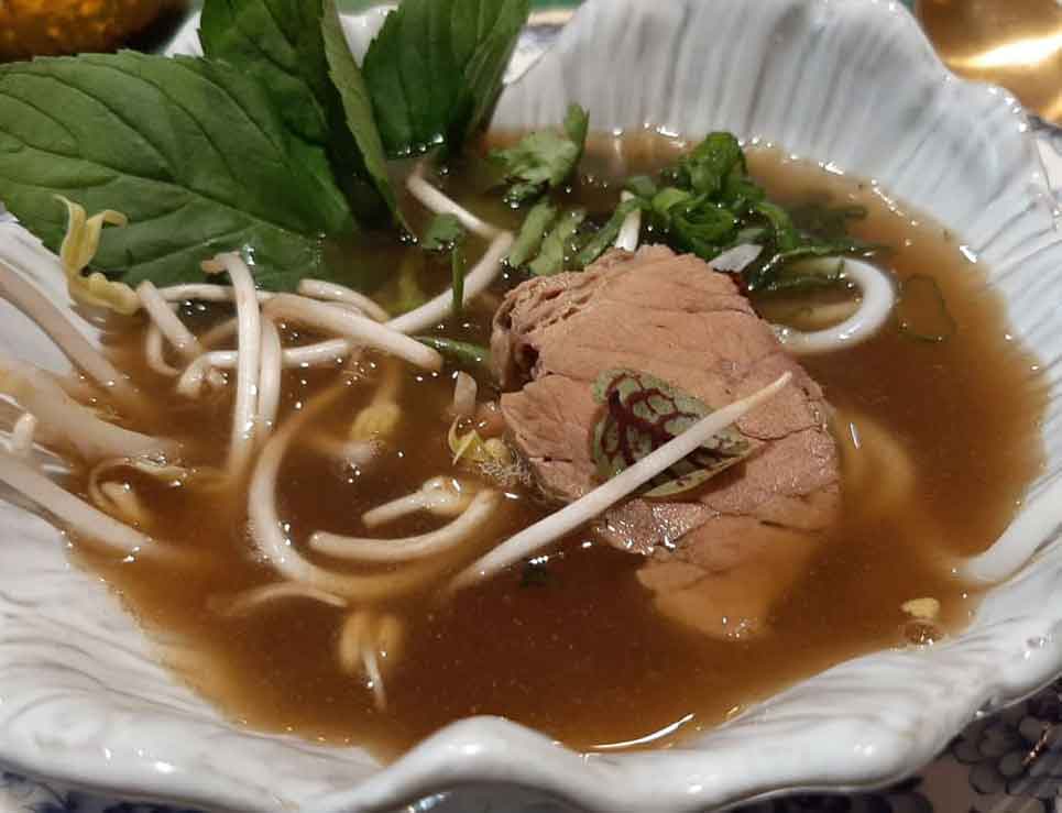 comida-indochina-sopa