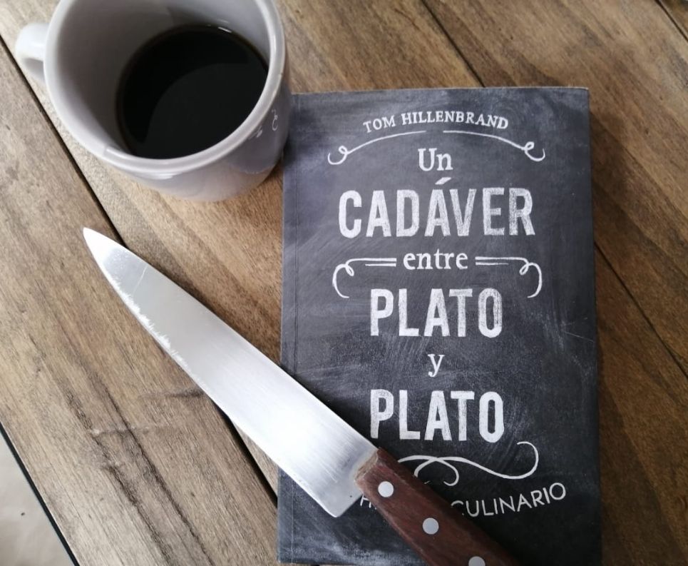 “Un cadáver entre plato y plato”, un libro de suspenso gastronómico