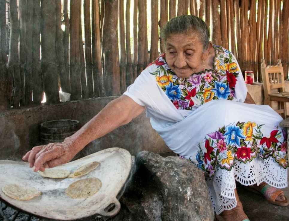 Clotilde Poot, la cocinera tradicional emprendedora que difunde platillos mayas