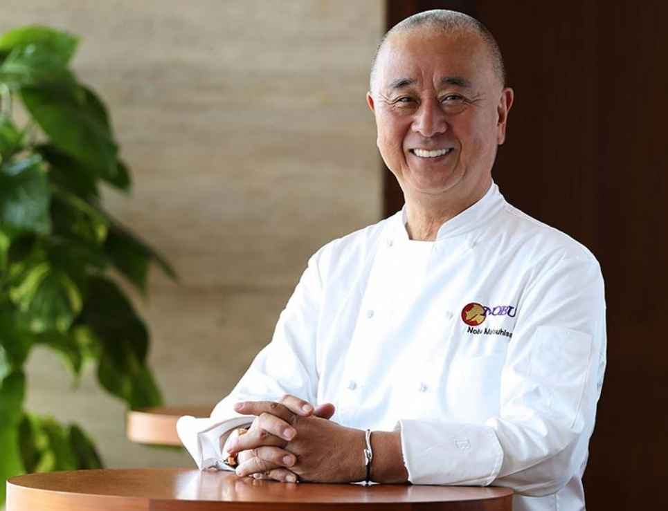 
					Nobu Matsuhisa, el chef que abrió un restaurante con Robert de Niro