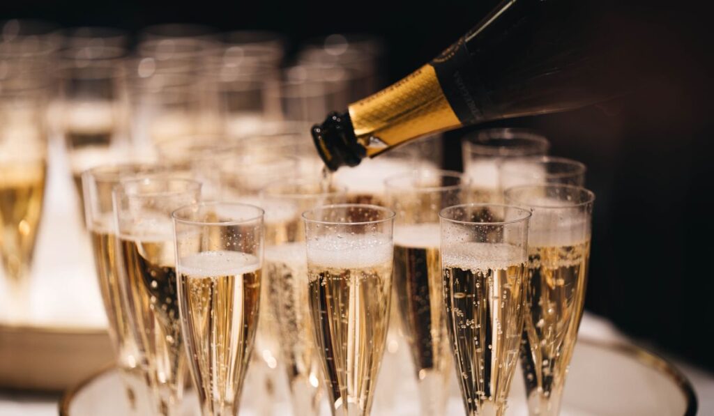 5 champagnes buenos y baratos para tu cena de Año Nuevo