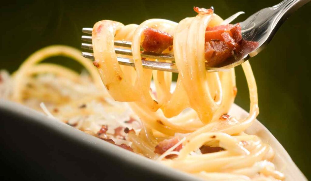 Leyendas e historias sobre el origen de la salsa carbonara 1