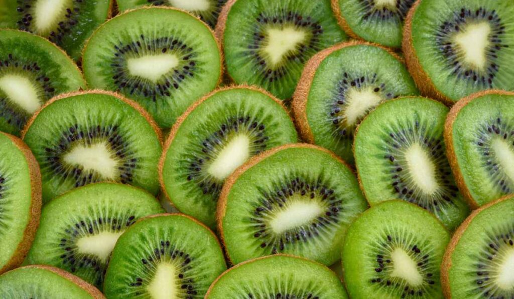 5 frutas verdes, sus propiedades y por qué deberías consumirlas 0