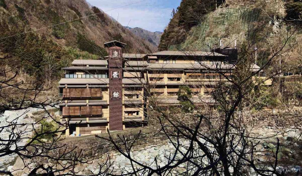El hotel más antiguo del mundo está en Japón y ésta es su historia