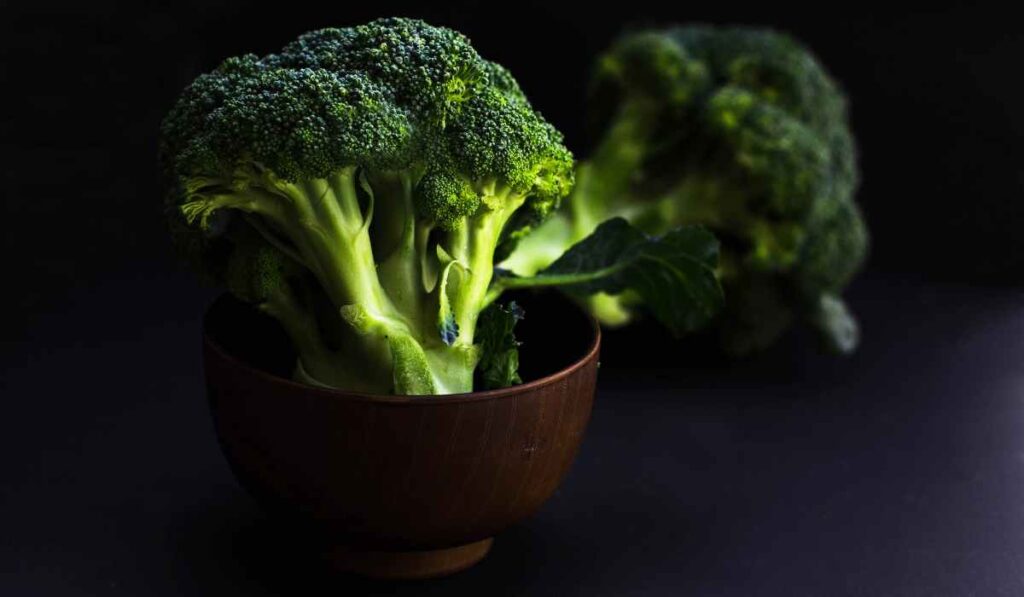 Brócoli, el vegetal que tiene más vitamina C que una naranja