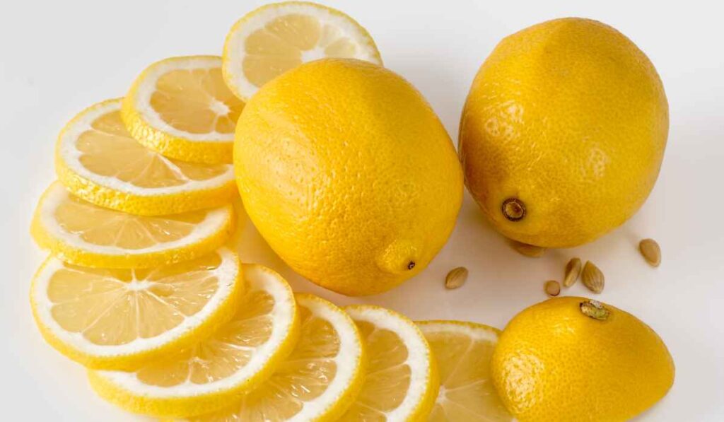 Usos y propiedades del limón amarillo y cómo usarlo en la cocina 2