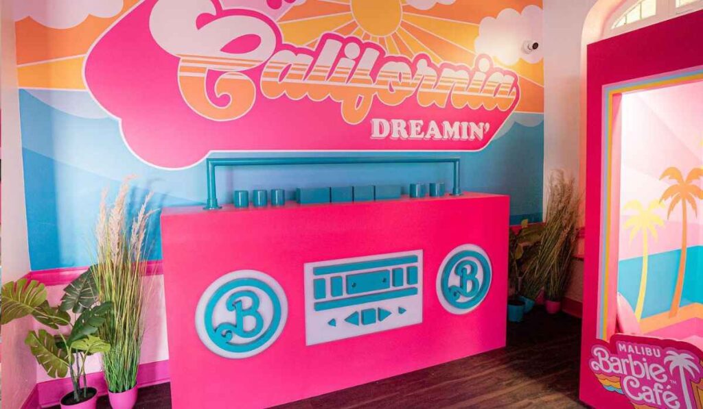Así es el Malibú Barbie Café de Chicago que debes conocer ya 4