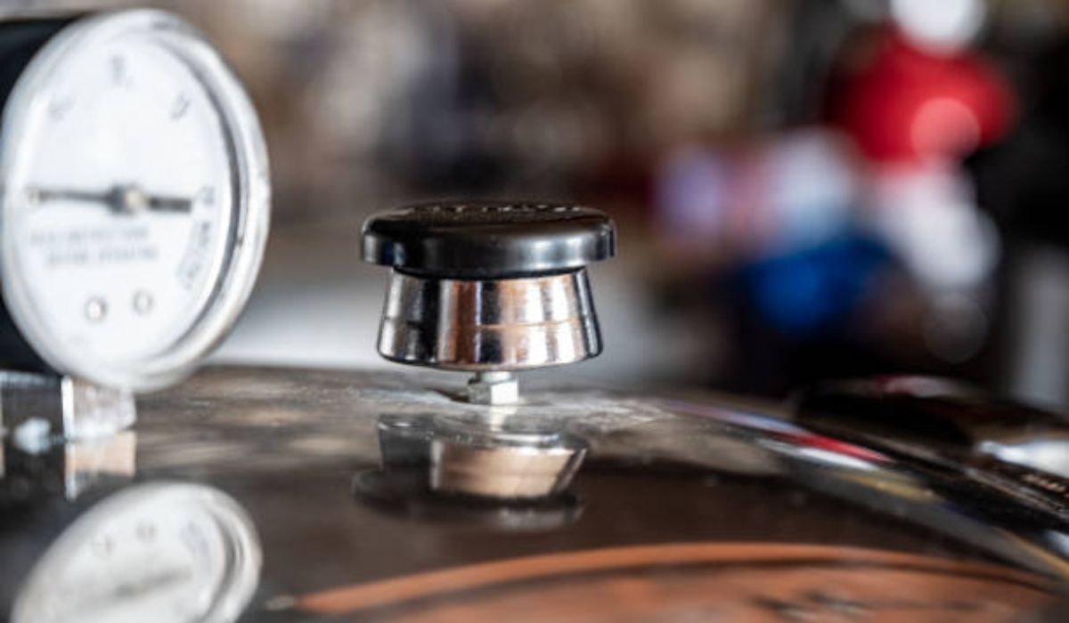 6. Liberar por completo el vapor antes de abrir