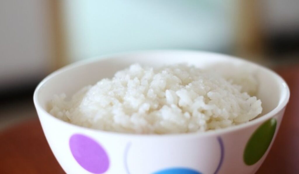 ¿Qué es el arroz falso y cómo puedes reconocerlo?