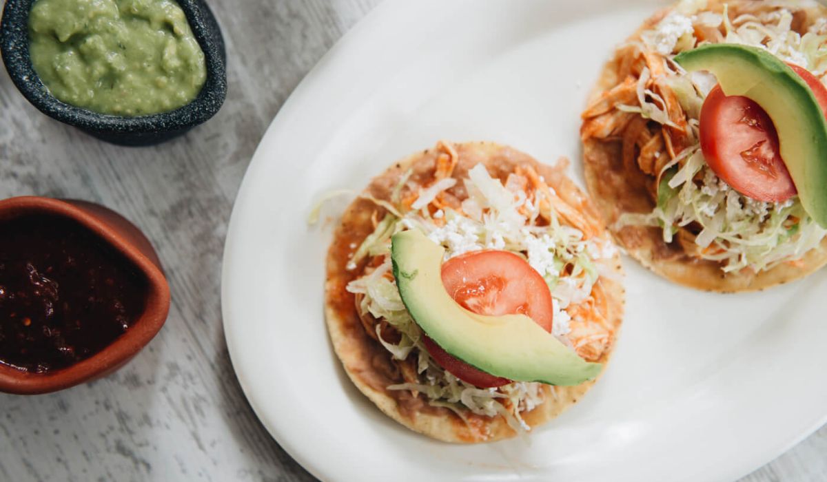 comer-tostadas-de-tinga-cdmx-6