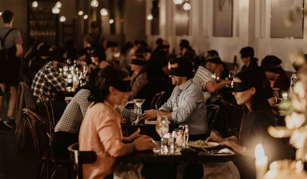 Dining in the dark, una experiencia de cena a ciegas 