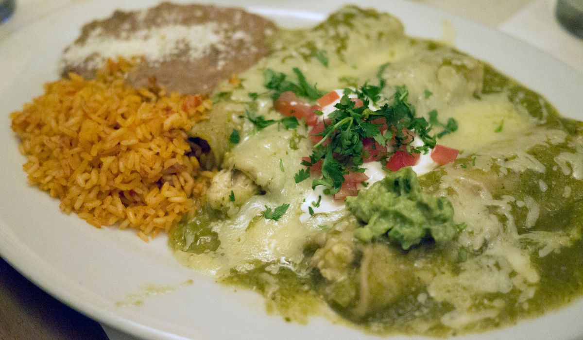 Enchiladas verdes, un desayuno mexicano para disfrutar en septiembre