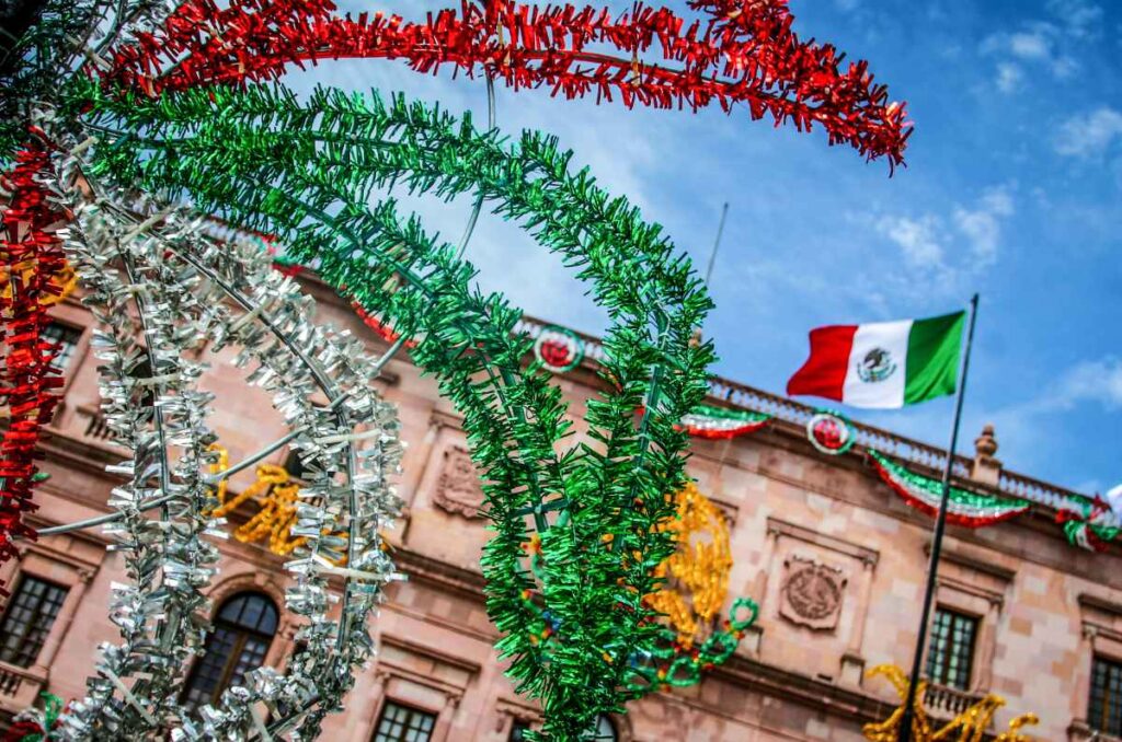 Restaurantes para ver el Grito de Independencia en el Zócalo