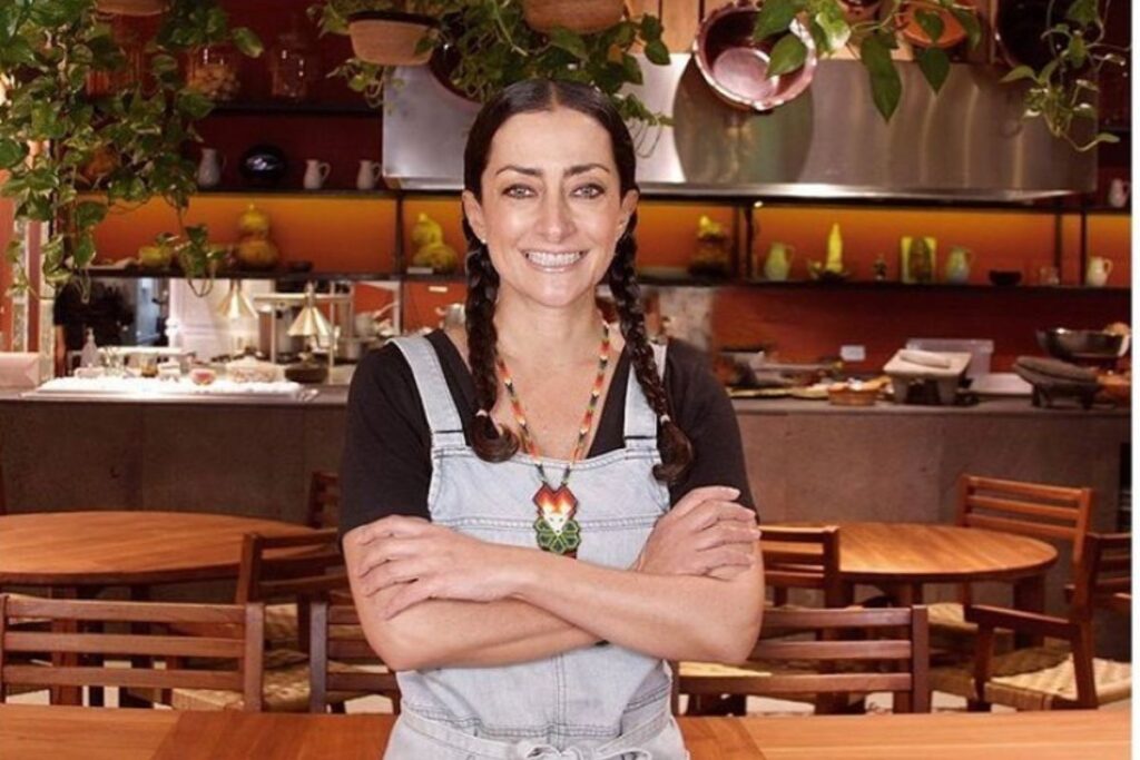 Chef Lula Martín del Campo al frente de restaurante Marea.