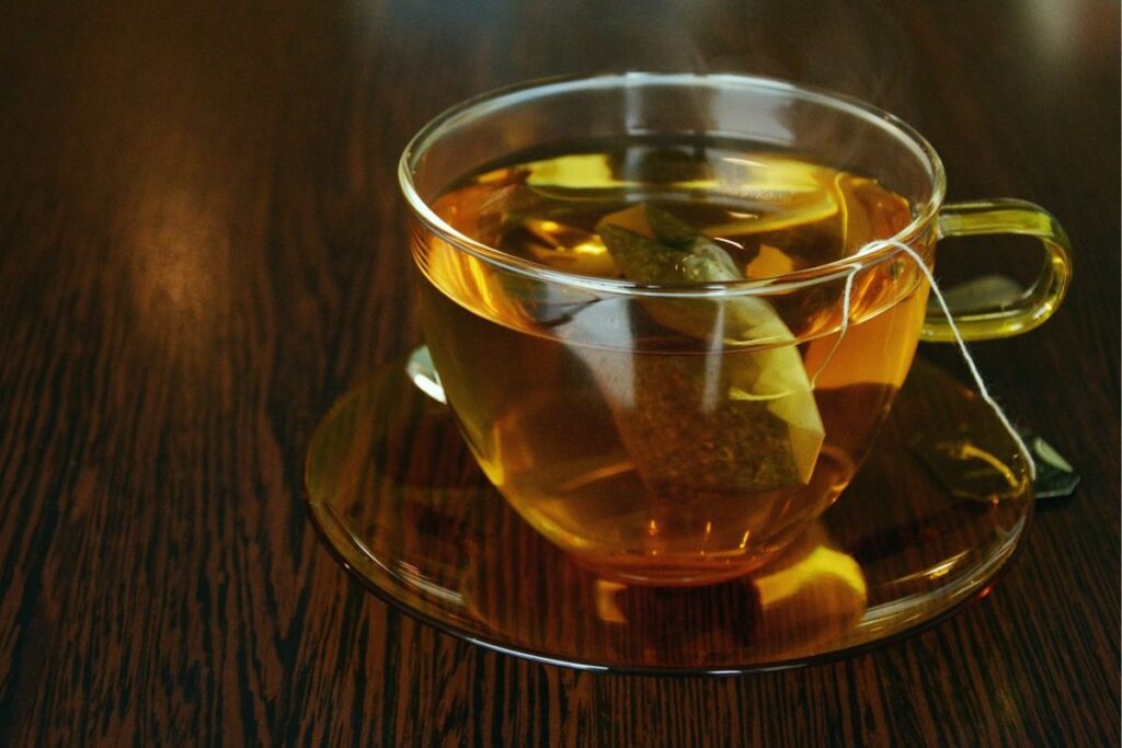 Forma de extraer los sabores del té y la tisana.