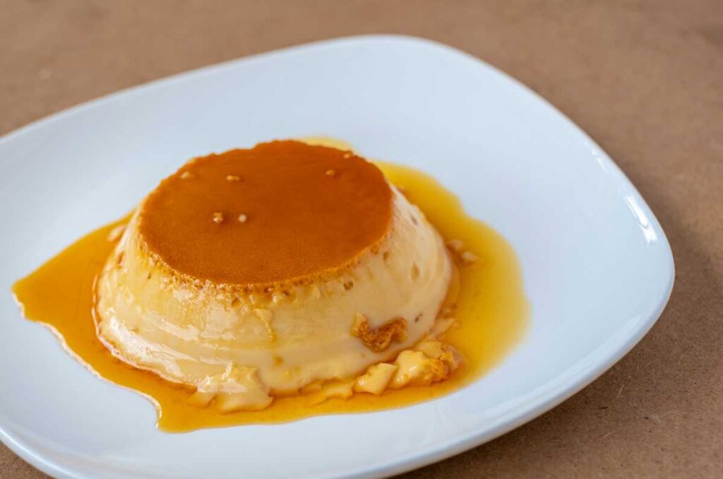 Flan napolitano nace en México