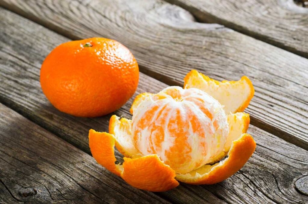 Mandarina fruta del mes de octubre