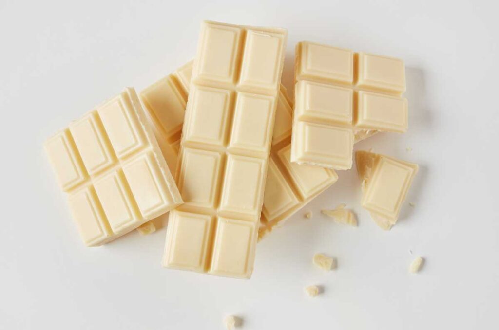¿Sabías que el chocolate blanco se inventó como una medicina? Historia sobre su origen