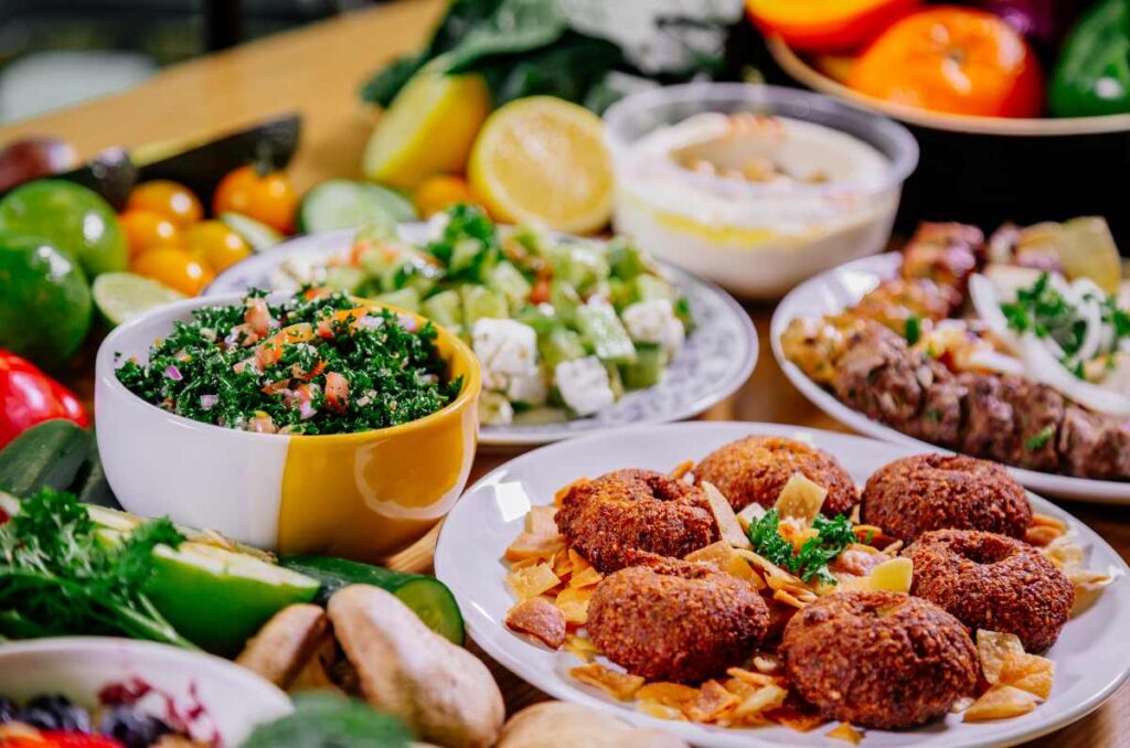 Descubre cuales son todas las cocinas que mezcla la comida mediterránea