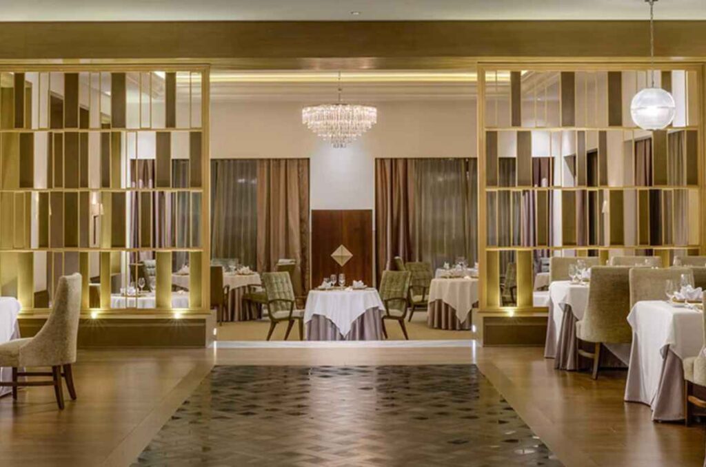El hotel de lujo en Cancún que tiene dos restaurantes Five Diamond Award 2
