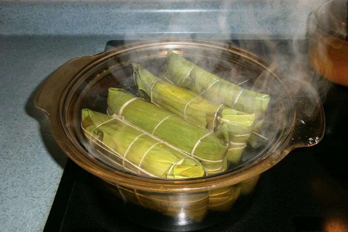 Tamales oaxaqueños cocinados al vapor. Foto de Free Vectors.