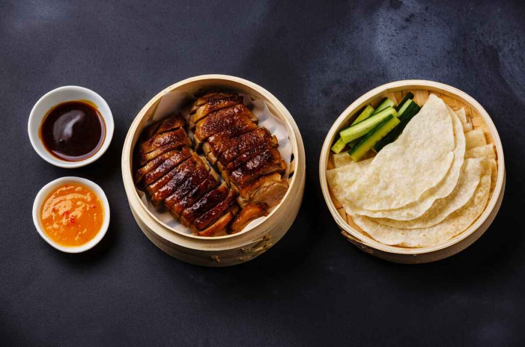 Historia y origen del pato Pekín, un platillo milenario de la cocina china