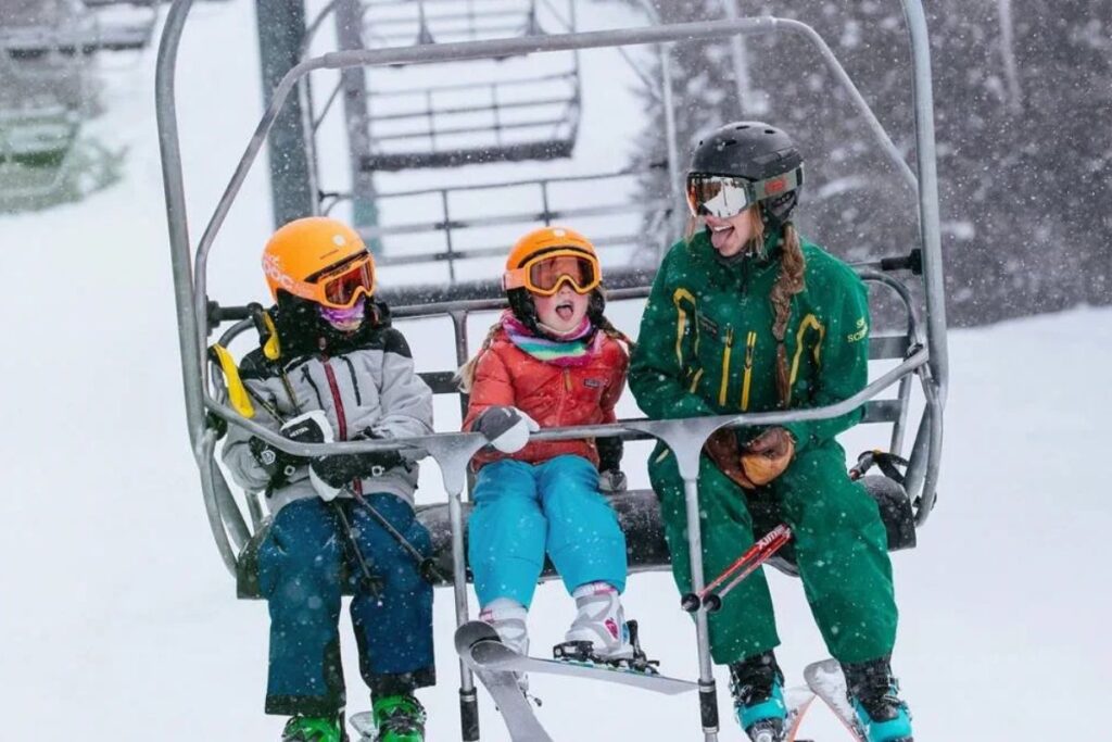 El ski en Estados Unidos es una actividad invernal preferida.