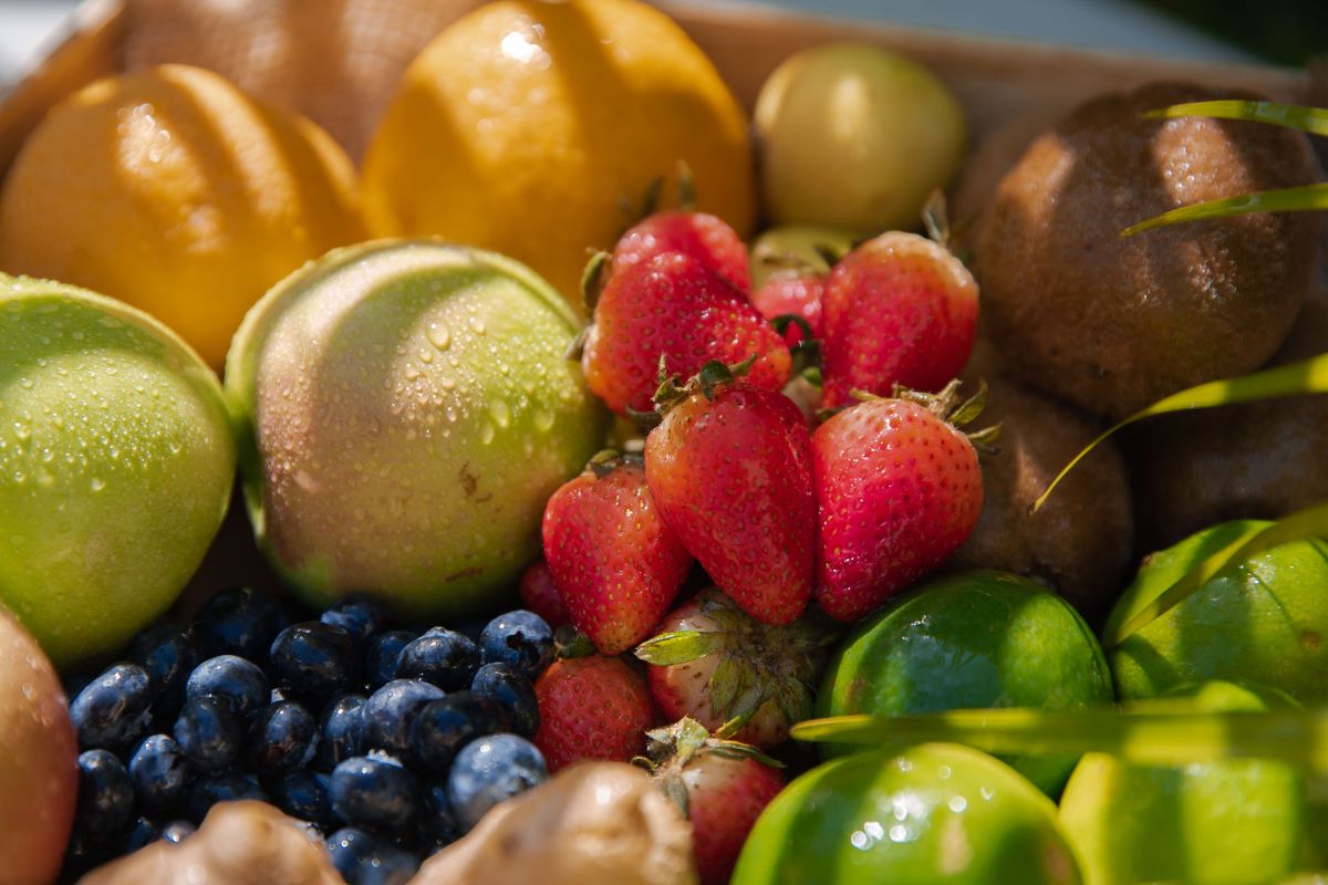 Frutas frescas listas para comer. Foto de Canva.
